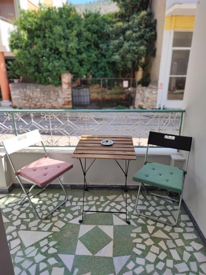 דירות נאפפליו Ευχάριστο Σπίτι Στο Κέντρο Της Πόλης Του Ναυπλίου. מראה חיצוני תמונה