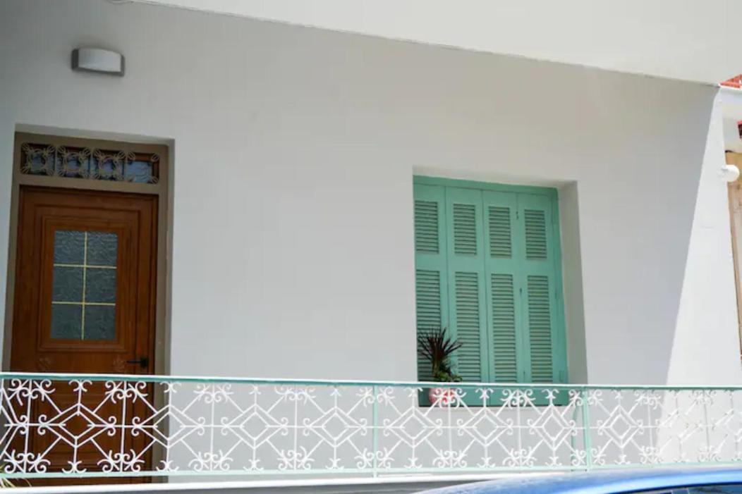דירות נאפפליו Ευχάριστο Σπίτι Στο Κέντρο Της Πόλης Του Ναυπλίου. מראה חיצוני תמונה